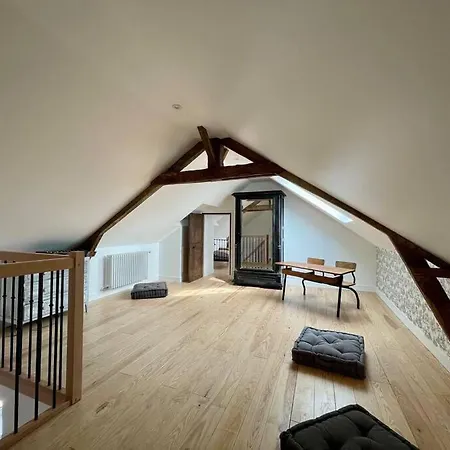 Refuge De By Melrose * Crouay