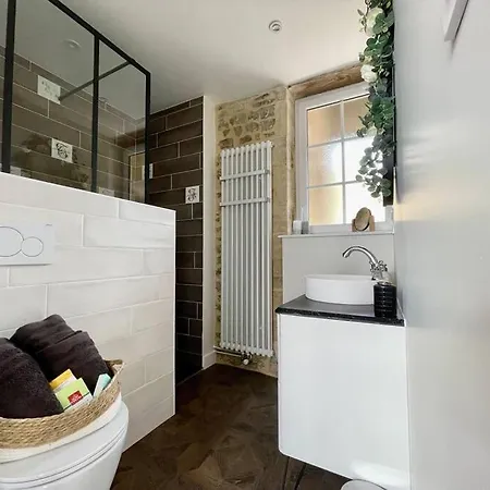 Refuge De By Melrose Holiday home *